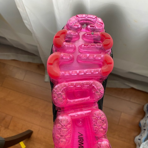 Nike vapor max shoes - Picture 3 of 3